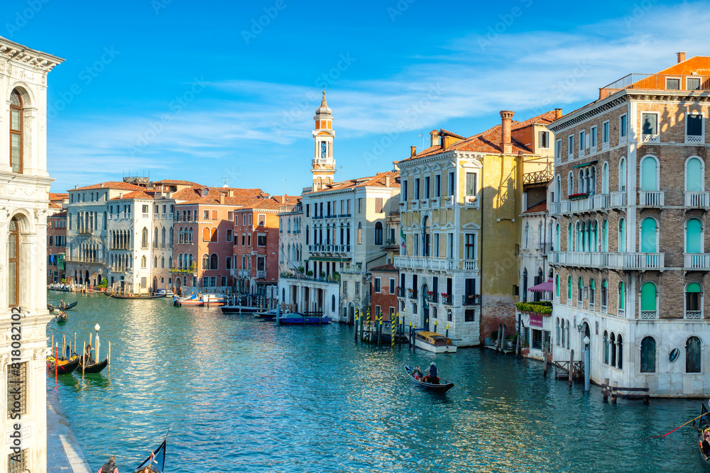 Fototapeta premium View from the Rialto bridge, Venice, Italy