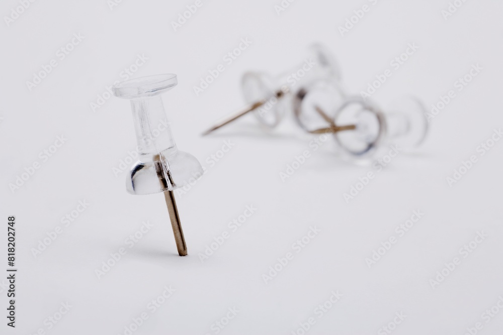 Tacks Tacks