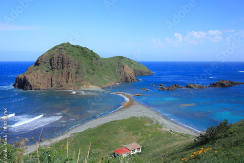 初夏の佐渡二ツ亀