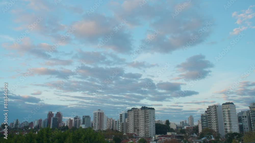 Plano general de la ciudad al amanecer. Conglomerado. Quilmes, Buenos Aires, Argentina. Plano general de la ciudad al amanecer. Conglomerado. Quilmes, Buenos Aires, Argentina.