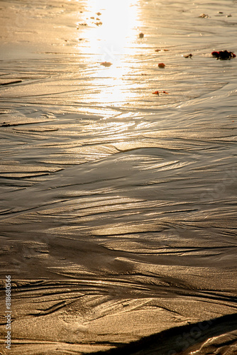 traces of waves