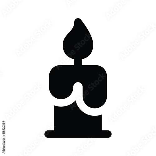 Get your hands on this creative icon of candle in modern style