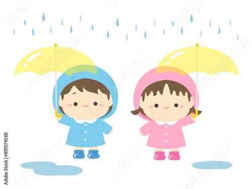 梅雨のイラスト素材、かわいい子どもたちと雨と水たまり