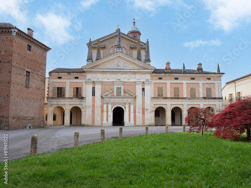 Fotografie Santa Maria della Neve church in Gualtieri, Reggio Emilia, Italy