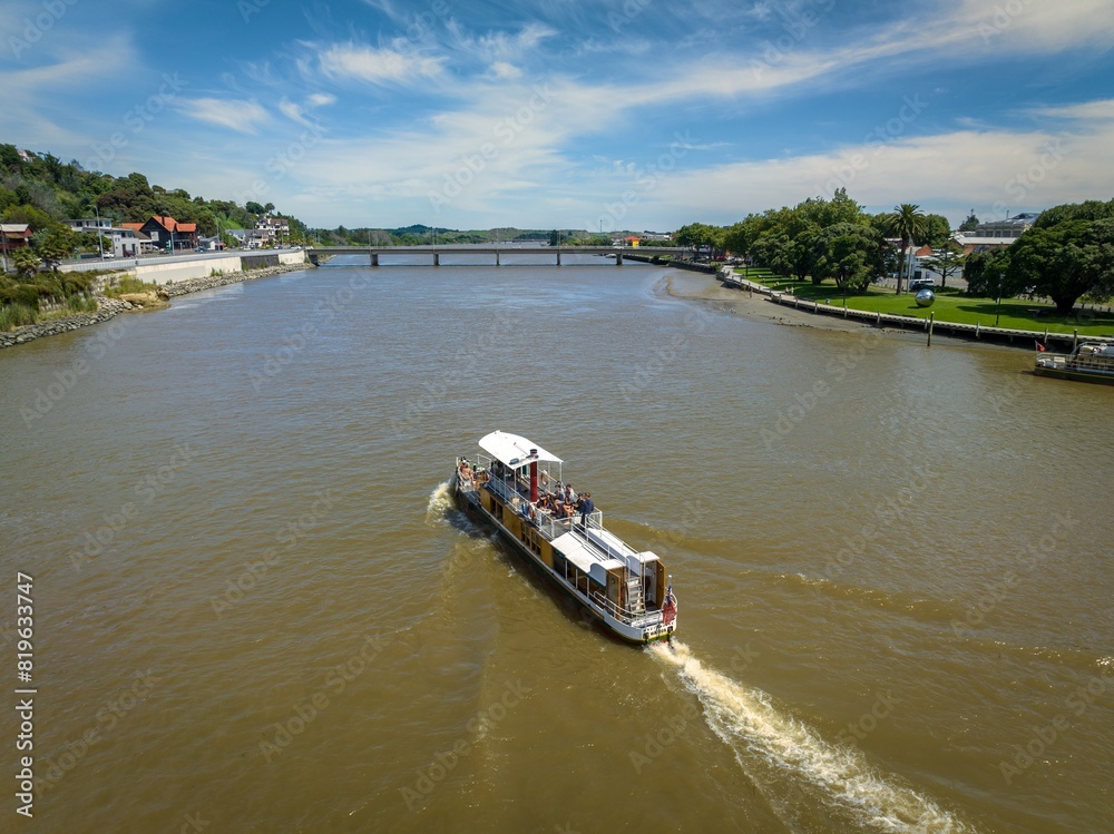 Naklejka premium River ferry on the Whanganui River, Whanganui, Manawatū-Whanganui, New Zealand.