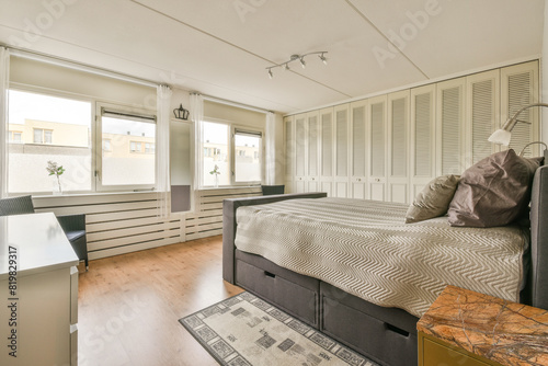 Spacious and modern bedroom in Sandwijk, Amsterdam photo