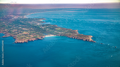 Obraz na płótnie Pointe du Raz pointe du Van Sein island and trepassés bay in atlantic ocean nort