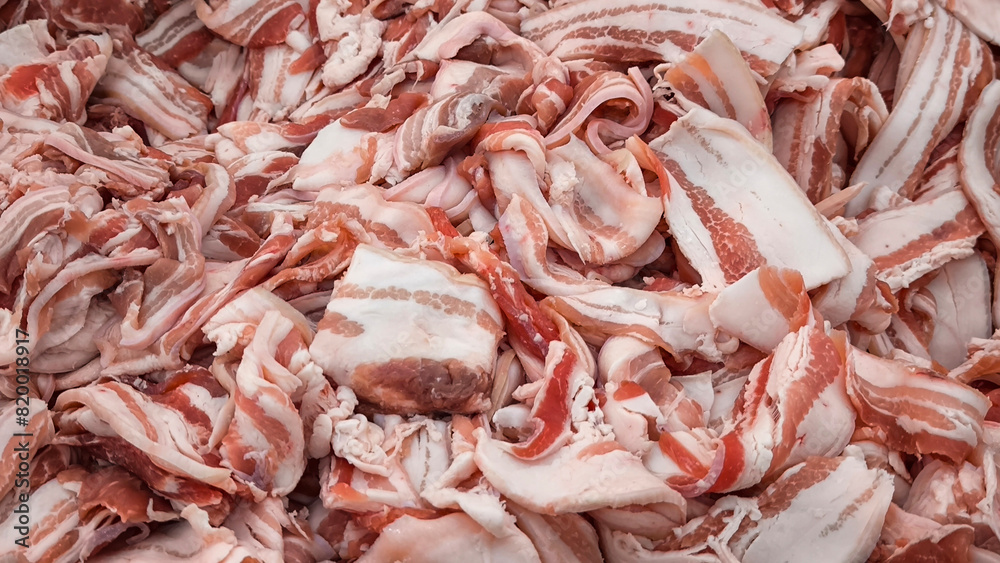 Thinly sliced pork belly for cooking