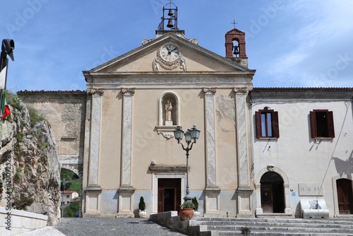 Obraz na płótnie Macchiagodena - Facciata della Chiesa di Sant'Antonio da Padova w salonie