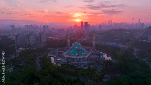 Wallpaper Mural An aerial establish hyperlapse shots of Federal Mosque or Masjid Wilayah Kuala Lumpur during beautiful sunrise Torontodigital.ca