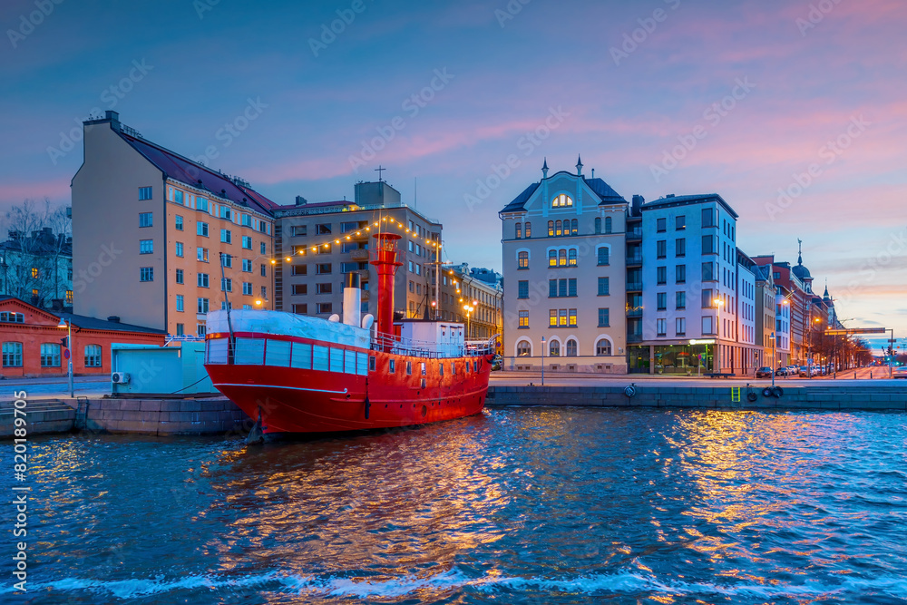 Obraz premium Helsinki city skyline, cityscape of Finland