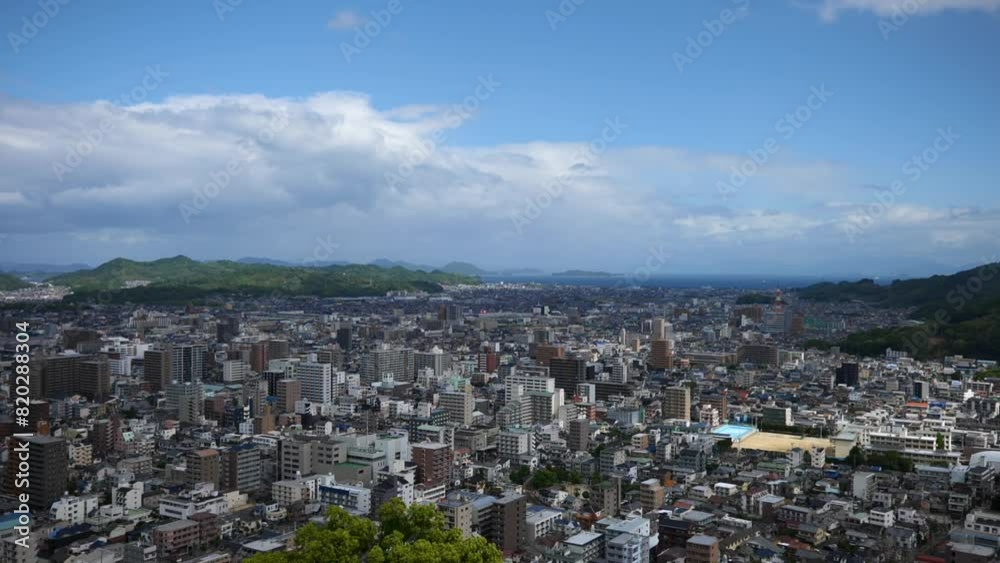 青空の愛媛県松山市の町並み 青空の愛媛県松山市の町並み