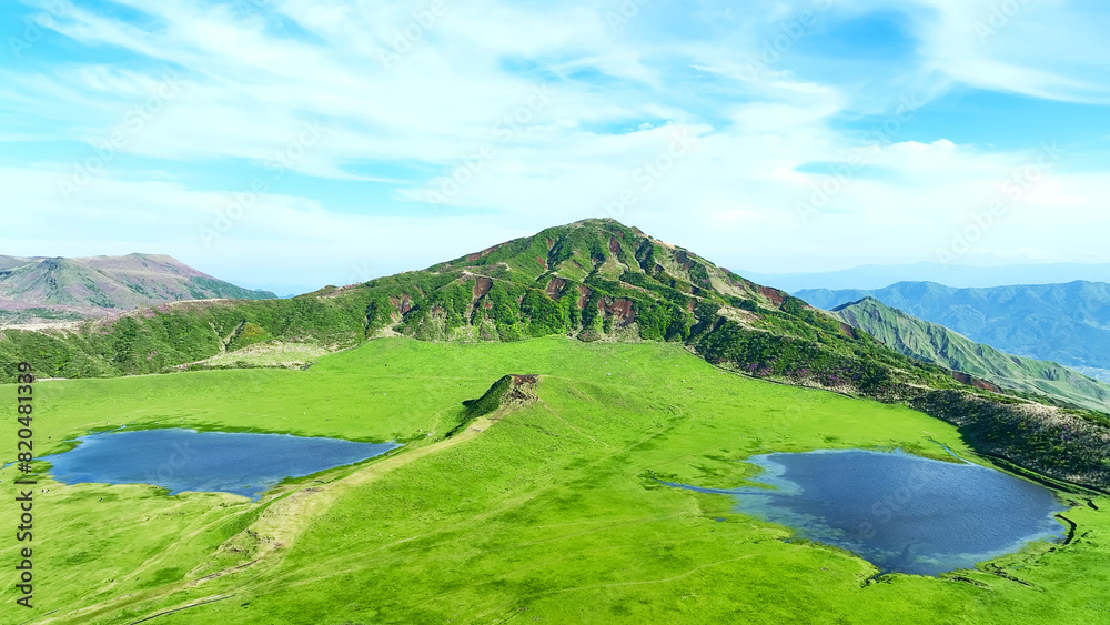 広大な草原の風景　空撮