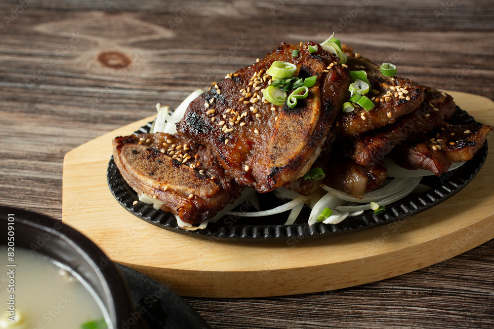 A view of an entree of galbi. A view of an entree of galbi.