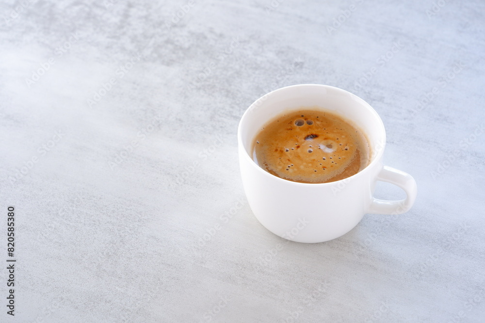 エスプレッソと牛乳を混ぜたカフェ・ラッテ
