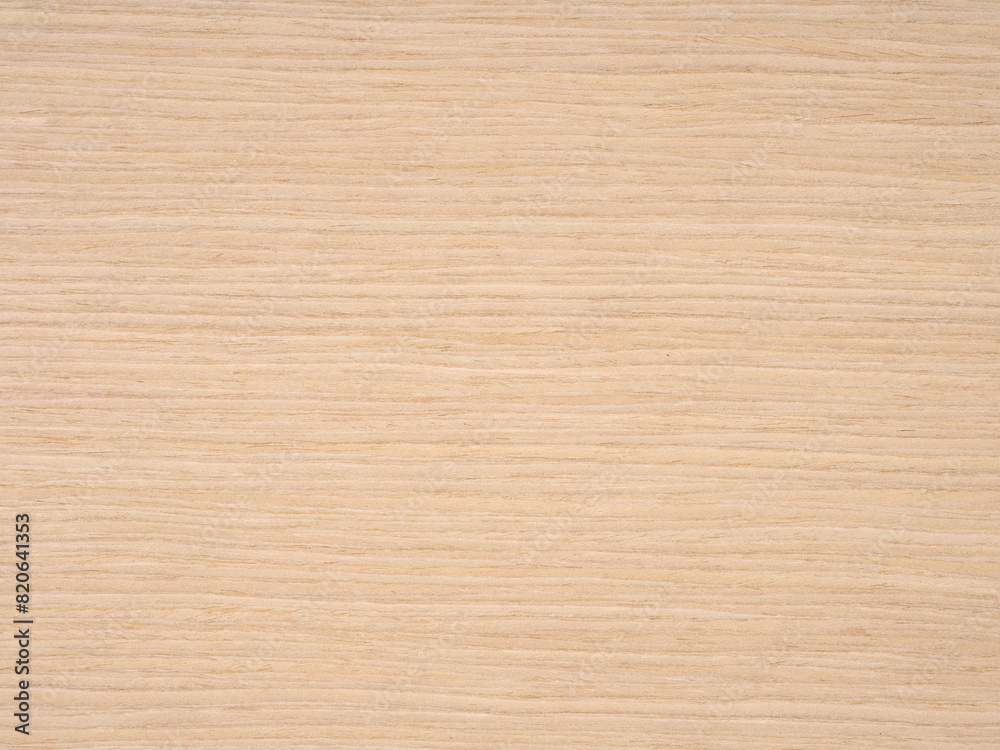 Steady oak veneer surface with a soft spectrum of golden beige and understated grain detailing Steady oak veneer surface with a soft spectrum of golden beige and understated grain detailing