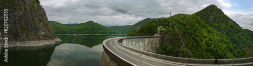 Obraz na płótnie Vidraru Dam - aerial view on a cloudy day w salonie