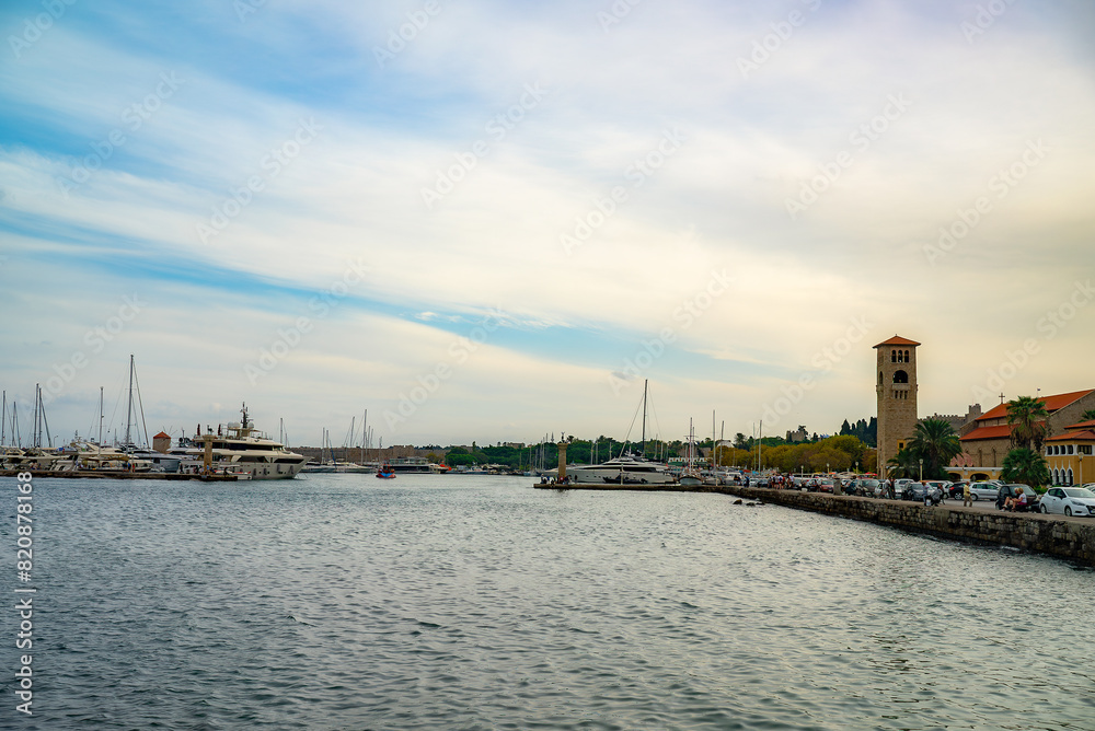 Obraz premium The Colossus of Rhodes on Rhodes island.