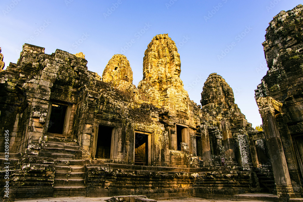 Naklejka premium temple ruins inside Angkor Wat