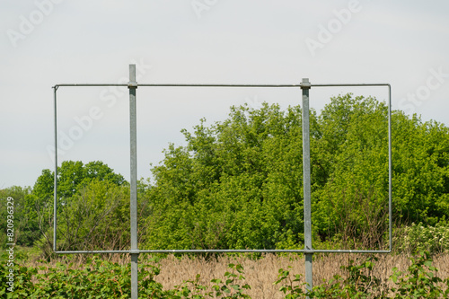 Metal structure for placing an advertising board.