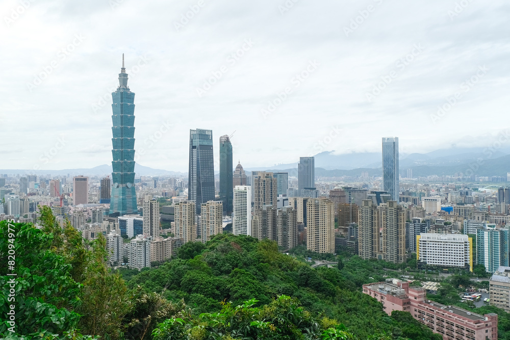 Obraz premium Taipei 101 from Elephant Mountain