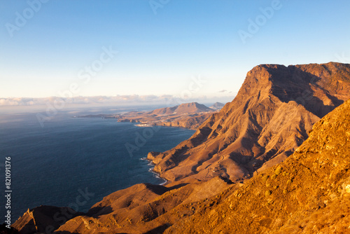 Paisaje de la costa norte de Agaete desde Lugar de Tirma en la isla de Gran Canaria, España