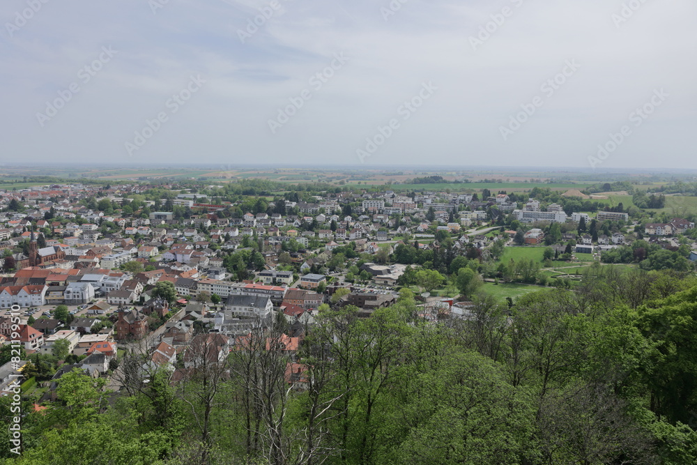 Fototapeta premium Blick auf den Ort Bad Bergzabern in Rheinland-Pfalz