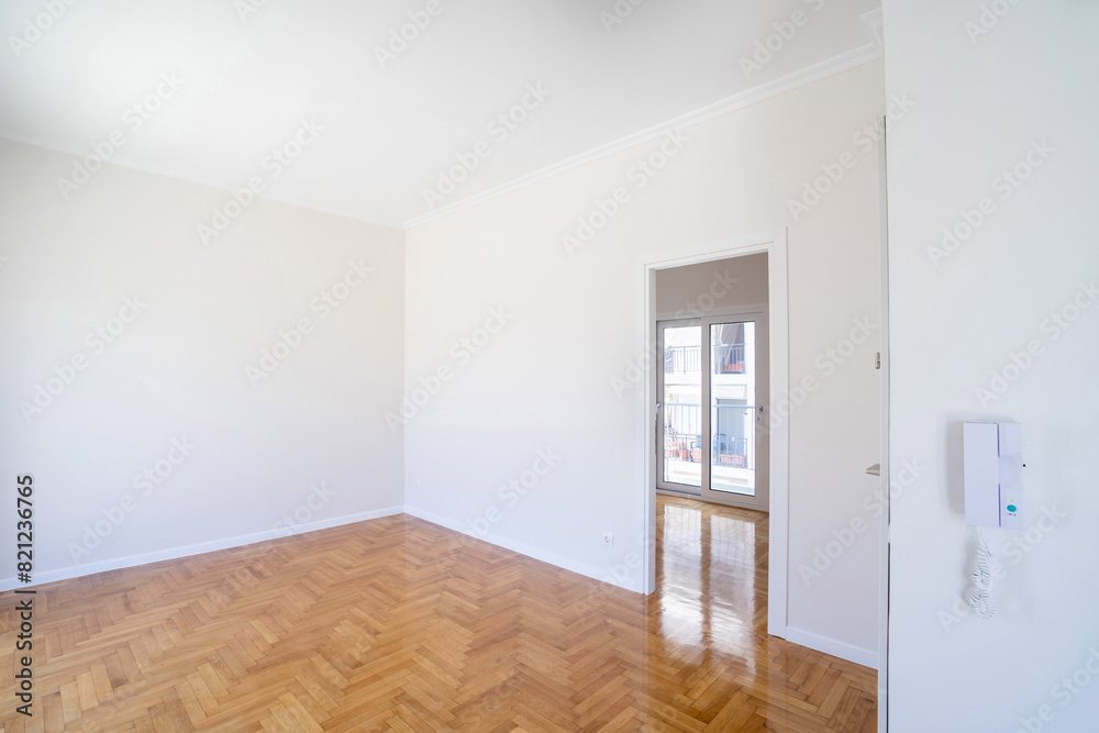 Interior photos of empty apartment Interior photos of empty apartment