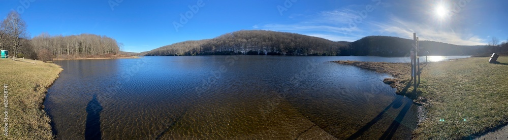 Obraz premium Hidden Valley Lake - Washington County, VA