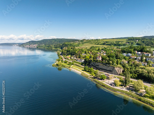 Lufbild vom Bodensee mit dem Landesgartenschaugelände und Uferpark, Goldbach bei Überlingen