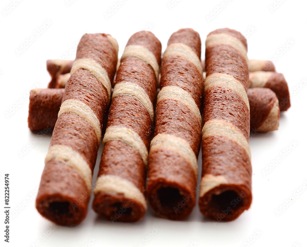 Tasty cinnamon rolls isolated on white, set
Tasty cinnamon rolls isolated on white, set