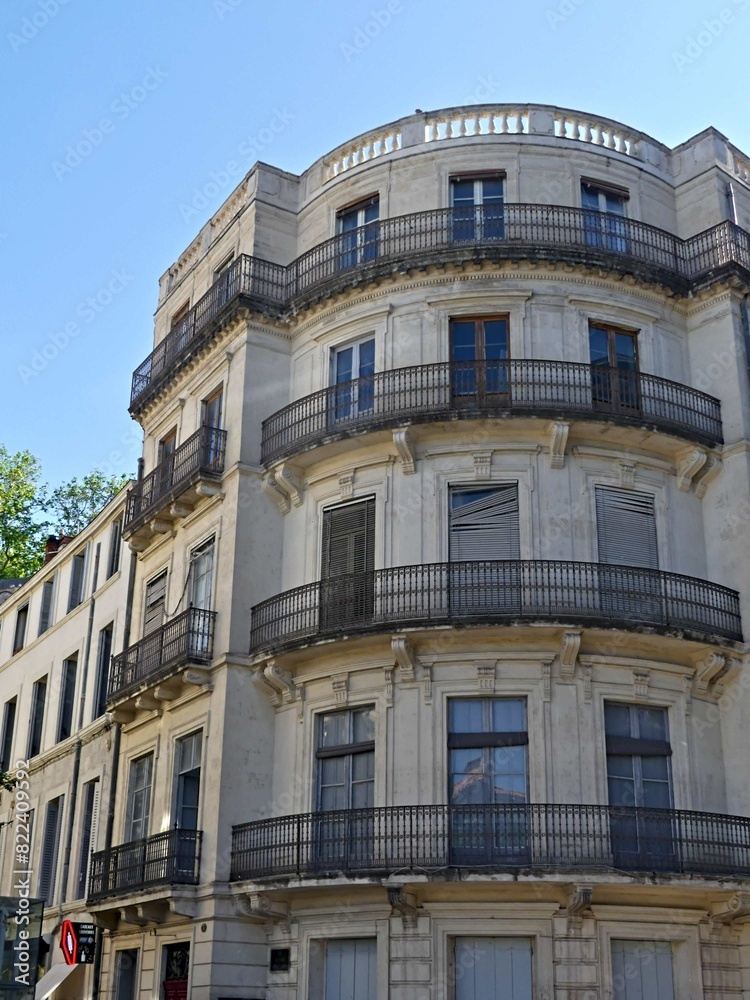 Fototapeta premium Montpellier May 2024: Visit the magnificent city of Montpellier in Occitanie. Street photos - View of the narrow streets