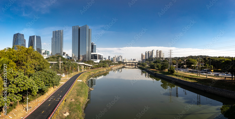 Marginal Pinheiros Cidade Jardim vias urbanas Marginal Pinheiros Cidade Jardim vias urbanas