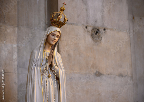 Statue of Our Lady of Fatima. Igreja da Madalena [Catholic Church of St Mary Magdalene], Lisbon, Portugal.