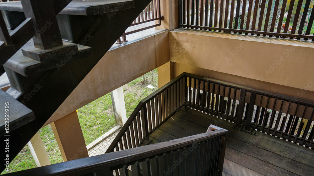 Fototapeta premium stairs in the building