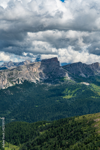 Sass de Stria, Averau, Nuvolau and Ra Gusela mountain peaks in the Dolomites