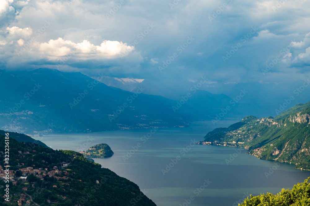 Panorama on Lake Como, photographed from the town of Barni, with Bellagio and all the mountains that overlook it.
