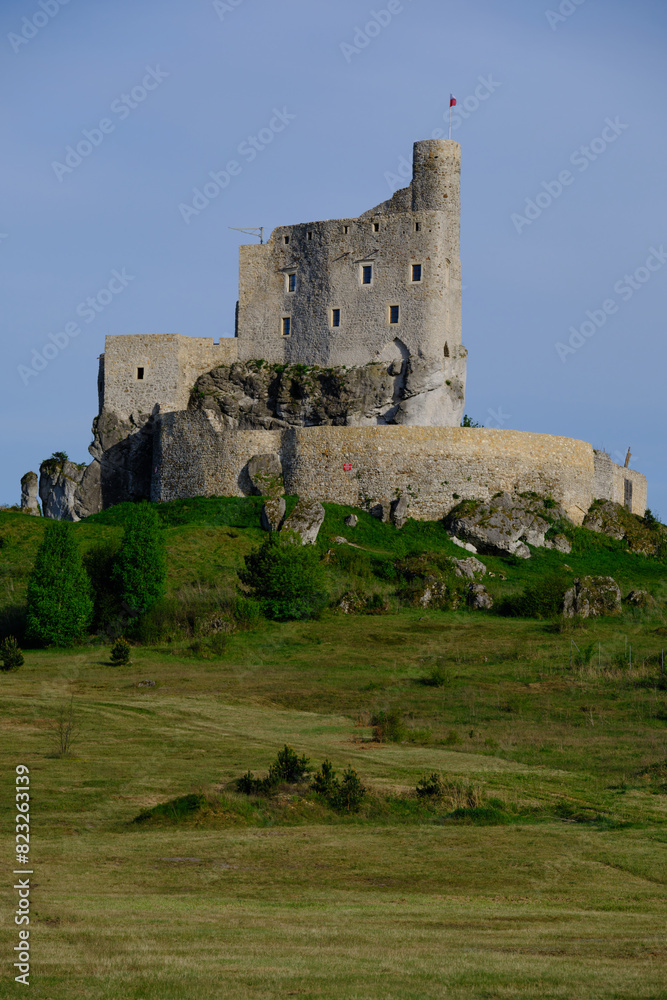 Mirow Castle. Cracow-Czestochowa Upland. Polish Jura. Upper Silesia. Poland Mirow Castle. Cracow-Czestochowa Upland. Polish Jura. Upper Silesia. Poland