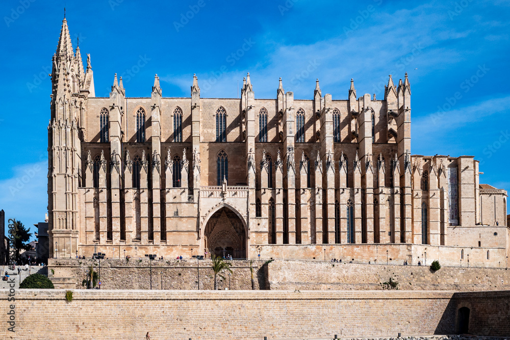 Clear sky over Palma de Mallorca Cathedral Clear sky over Palma de Mallorca Cathedral