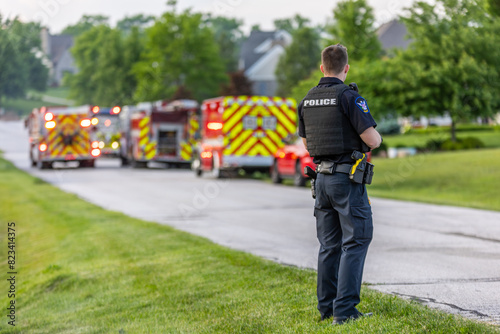 Foto Police and Fire Department on scene at fire