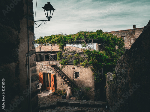 Corse - Village de Sant Antonino photo