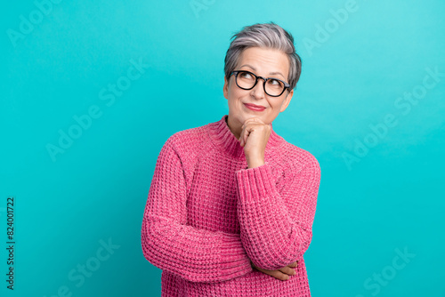Cuadro en lienzo Photo of intelligent person dressed knitwear sweater in glasses thoughtfully loo