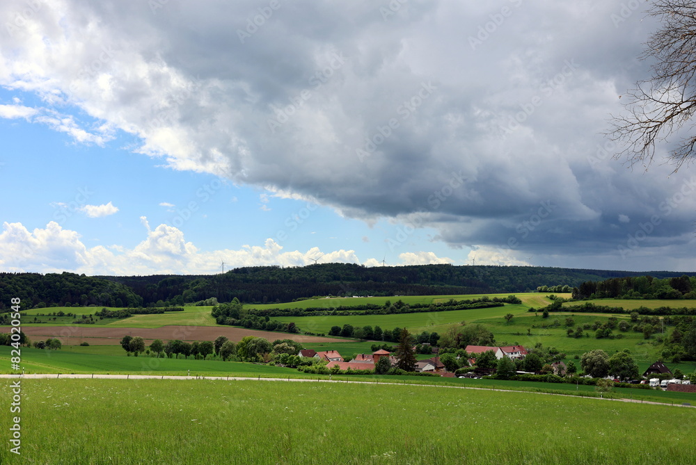 Stadtrand von Neresheim im Frühing Stadtrand von Neresheim im Frühing