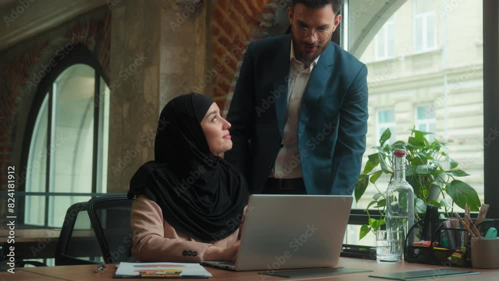 Muslim islamic woman in hijab businesswoman work laptop Arabian male ...
