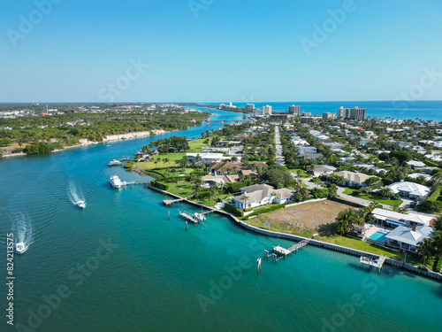 Homes along the intracoastal waterway at Jupiter Inlet in Palm Beach County, Florida