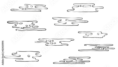 横長の筆タッチの線画の和風の雲、エ霞の素材イラスト