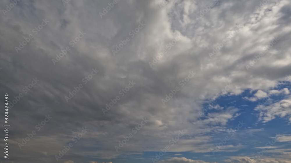 nice bright clouds nebulosity skyscape backdrop - photo of nature