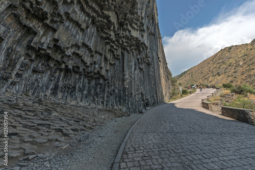 Fotografi Garni Gorge, Armenia - June 24, 2023: Portion of the Garni Gorge is typically referred to as the Symphony of the Stones