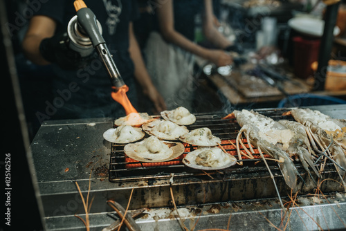 Scallop on the grill | Bangkok | Thailand | By Gids Stories photo