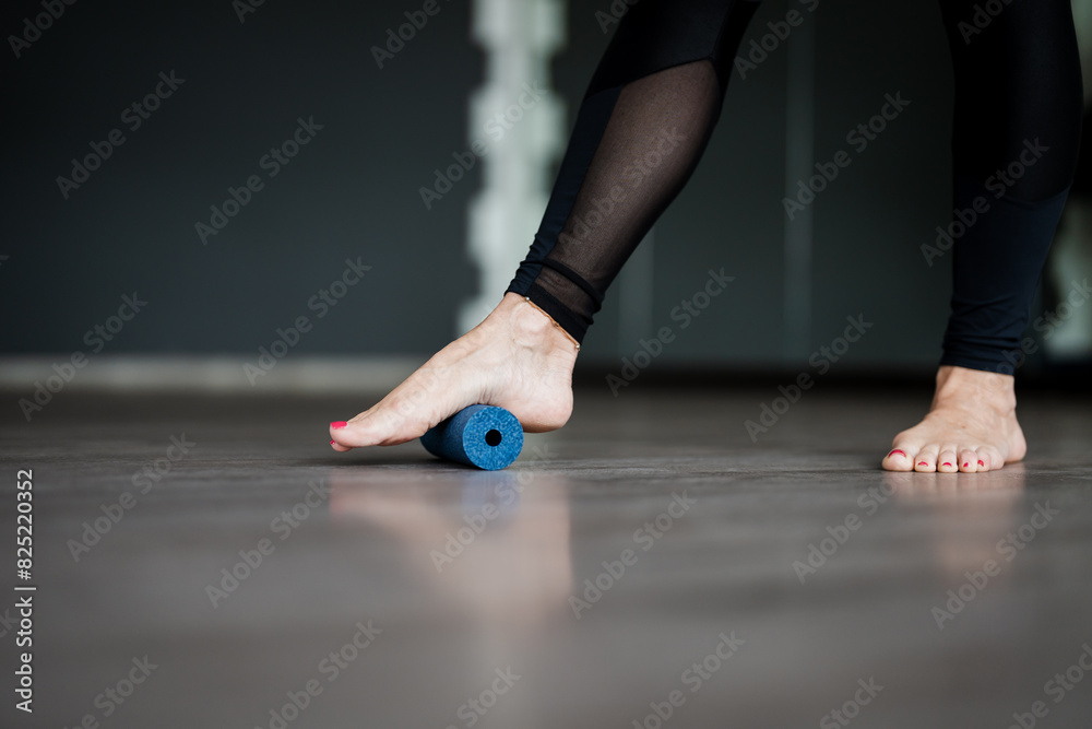 Detail of a woman's foot while doing physiotherapy exercises